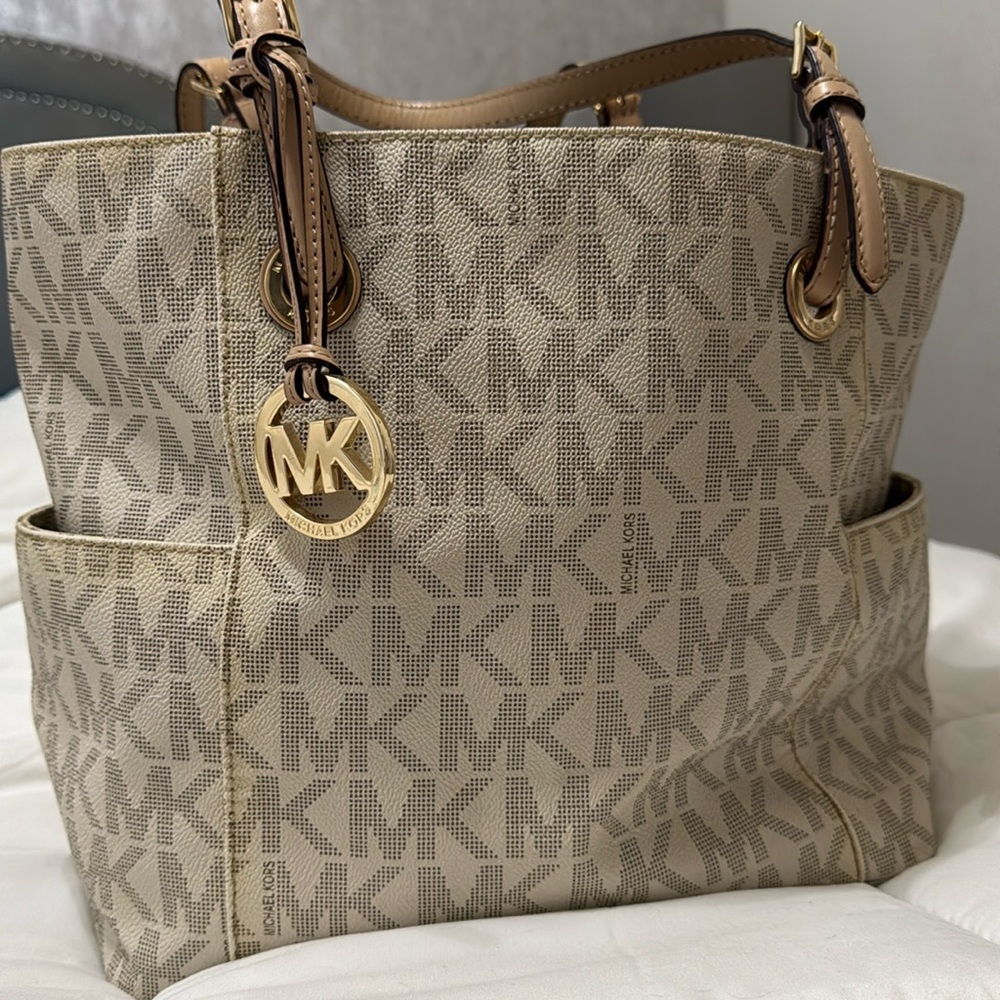 Michael Kors Tote